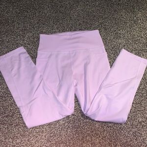 light pink fila cropped leggings!